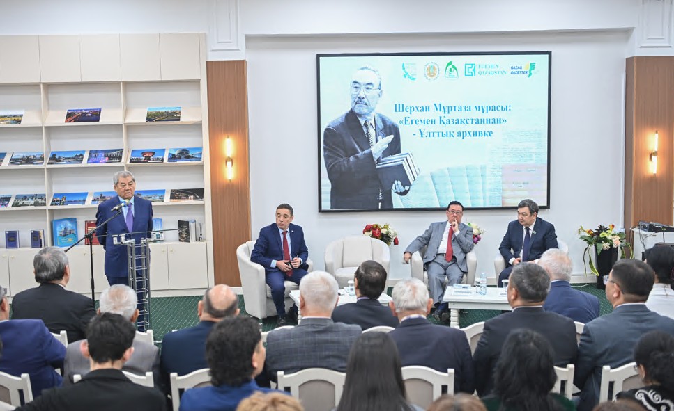 Qalamger qazynasy – muraǵat tórinde