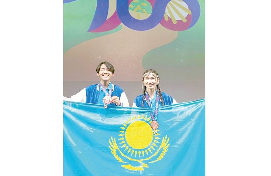 Ozat oqýshylarǵa qoldaý artady