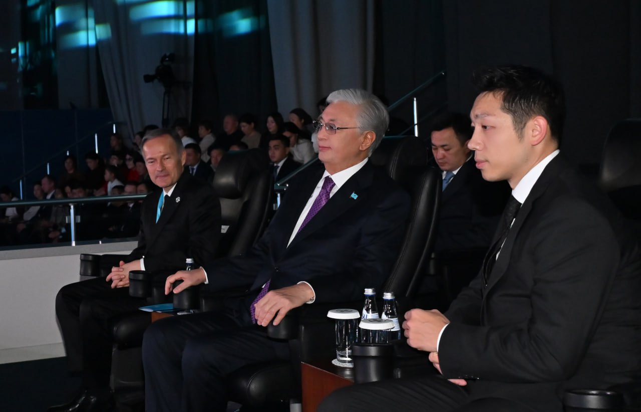 Memleket basshysy Ústel tennısinen Qazaqstan Respýblıkasy Prezıdentiniń ashyq kýbogyna bardy