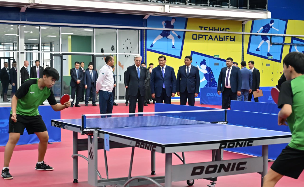 Qasym-Jomart Toqaev Ústel tennısi ortalyǵyna bardy