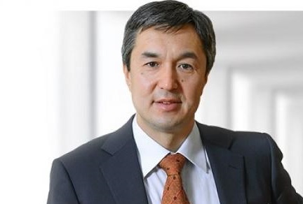 Batalov qyzmetinen ketti me?