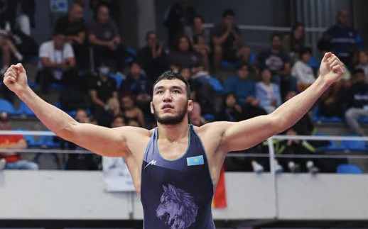 Jańartylǵan reıtıng kóńil kónshitpeıdi