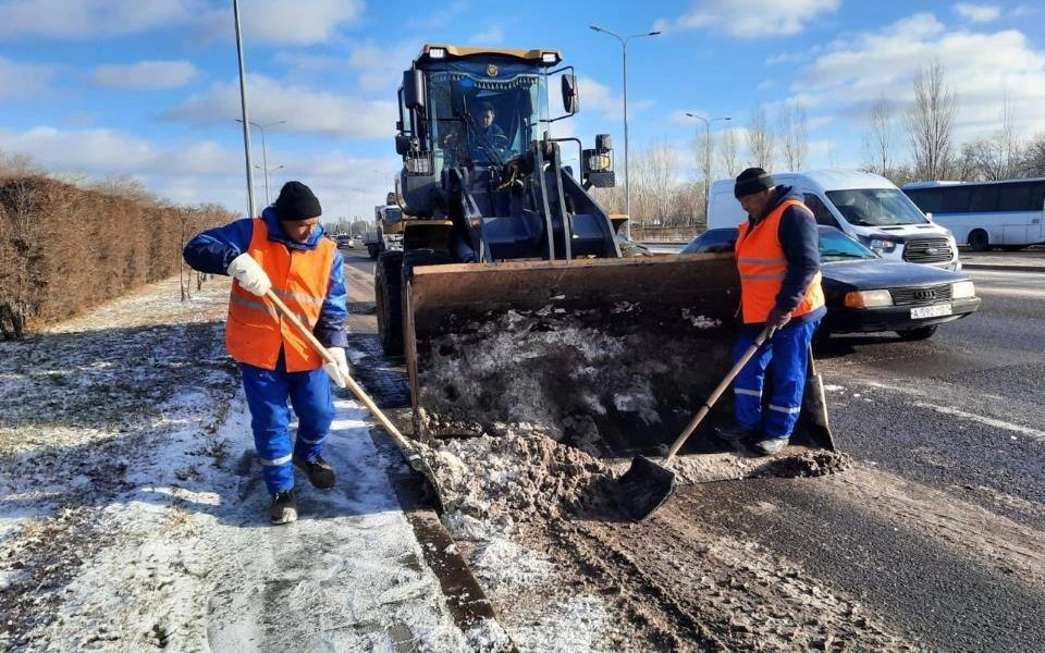 Astanada kommýnaldyq qyzmetter kúsheıtilgen jumys rejımine kóshti