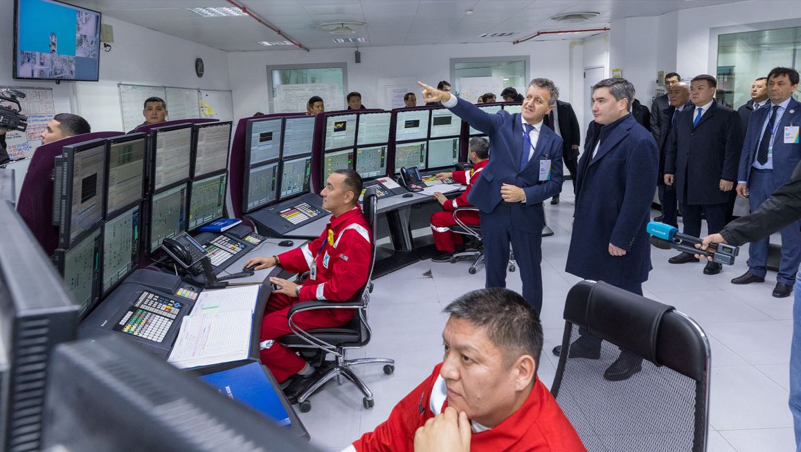 Premer-mınıstr BQO-nyń munaı-gaz nysandaryn tekserdi