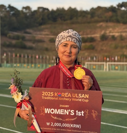 Túkpirdegi túbekte sadaq tartqan