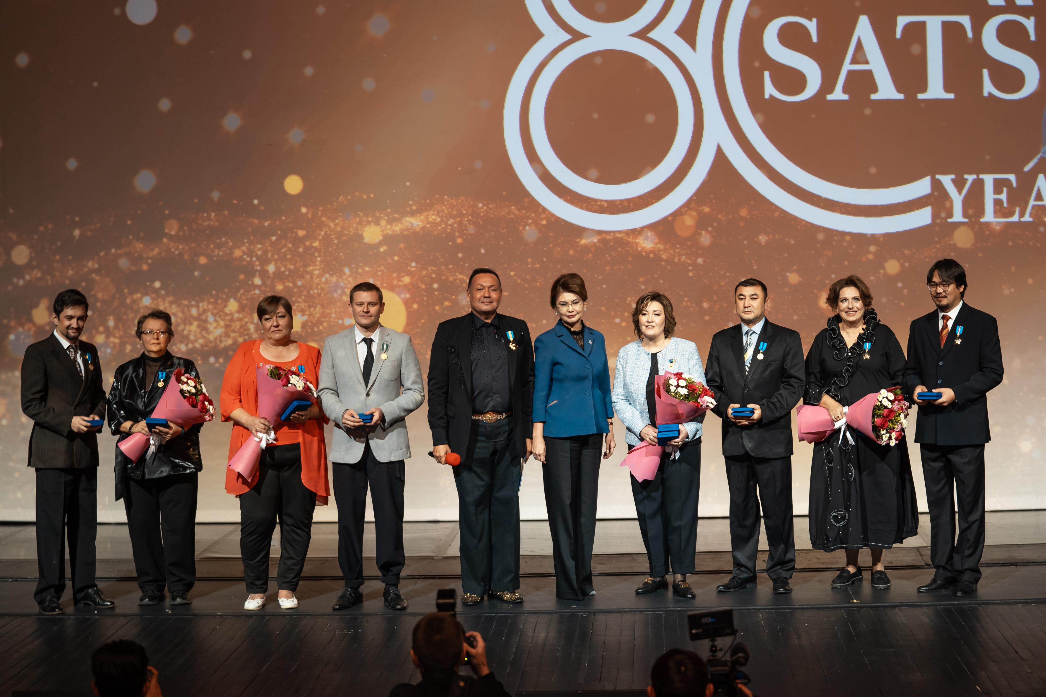 Sas teatry: sahnadaǵy 80 jyl