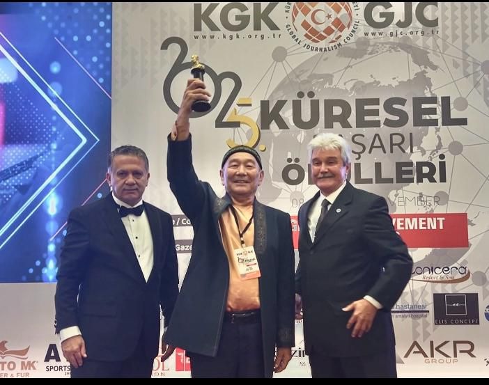 Kúıshi Janǵalı Júzbaı halyqaralyq bedeldi syılyqqa ıe boldy