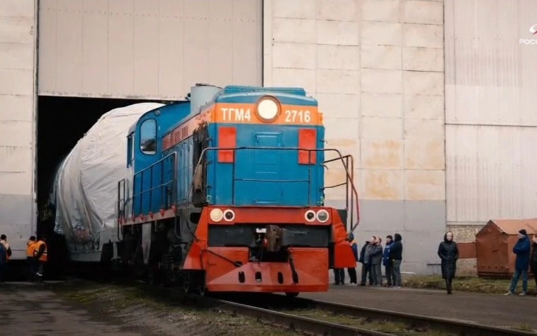 Baıqońyr ǵarysh aılaǵyna «Soıýz-5» zymyrany ákelindi