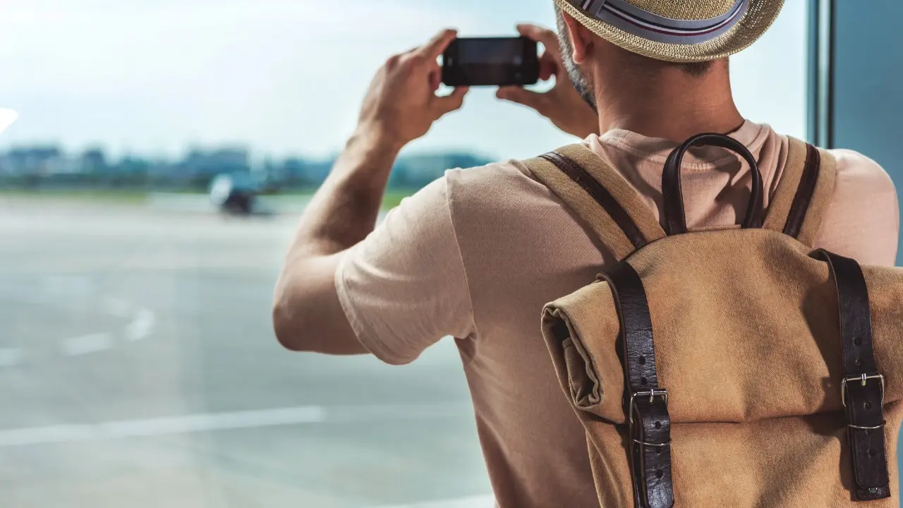 Elge kelgen týrısterdiń aqshasynyń eń kóp bóligi tamaqtanýǵa jumsalady