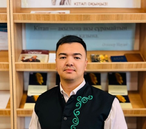 Máshekeń murasyn qadirlegen muǵalim