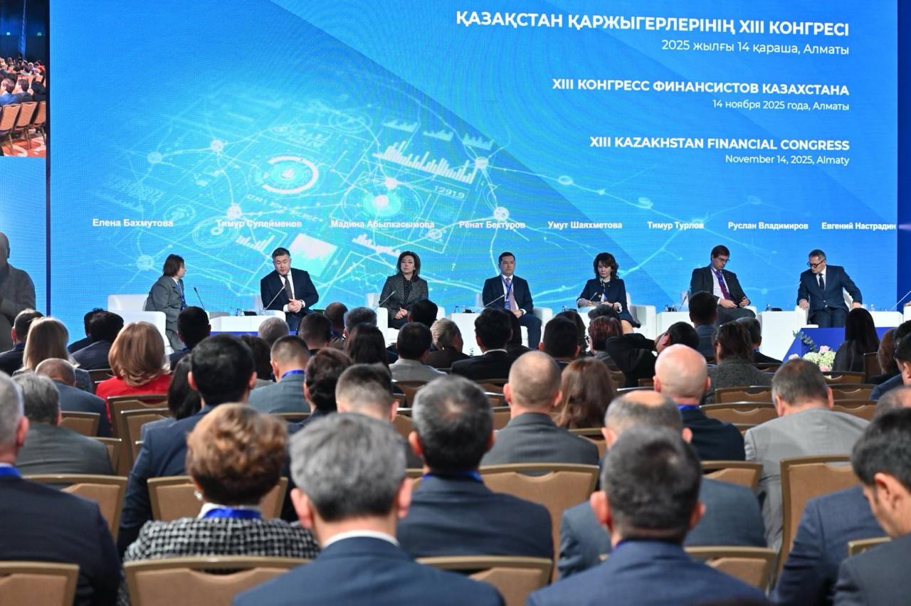 Úmit Shaıahmetova: kvazımemlekettik kompanııalar jeke sektordyń sharýasyna aralaspaýy kerek