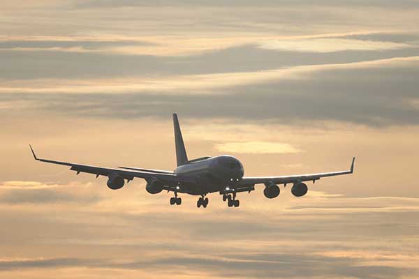 Áıgili áýe kompanııasy bortta gadjet paıdalanýǵa tyıym saldy