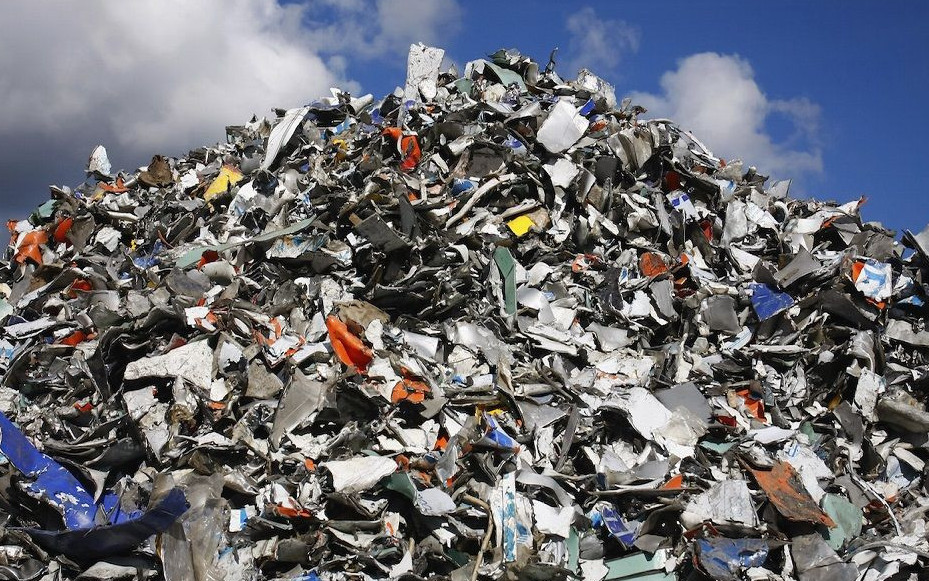 «177,6 mlrd teńgeni quraıtyn qoqys kómýli jatyr». Máseleni qalaı sheshýge bolady?