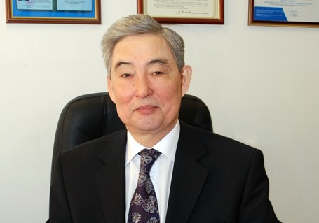 Izdeniske toly jyldar