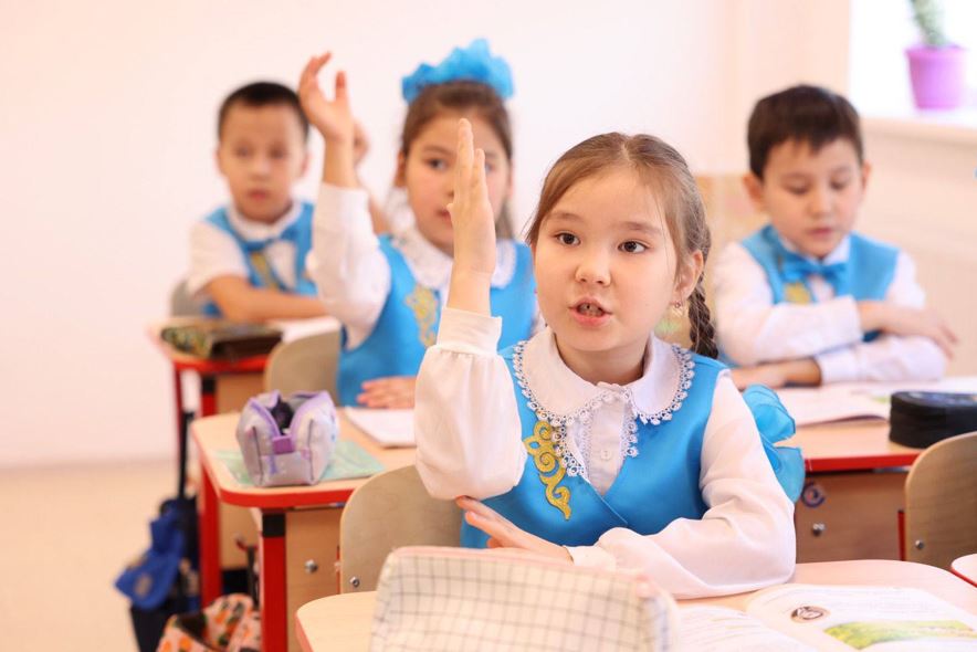 Elimizde turǵyndardyń qansha paıyzy balalar?