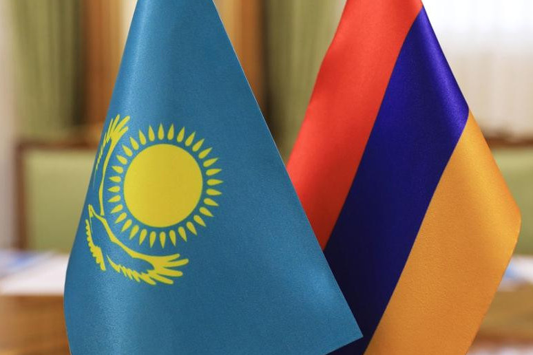 Armenııamen mádenı-gýmanıtarlyq baılanys nyǵaıady