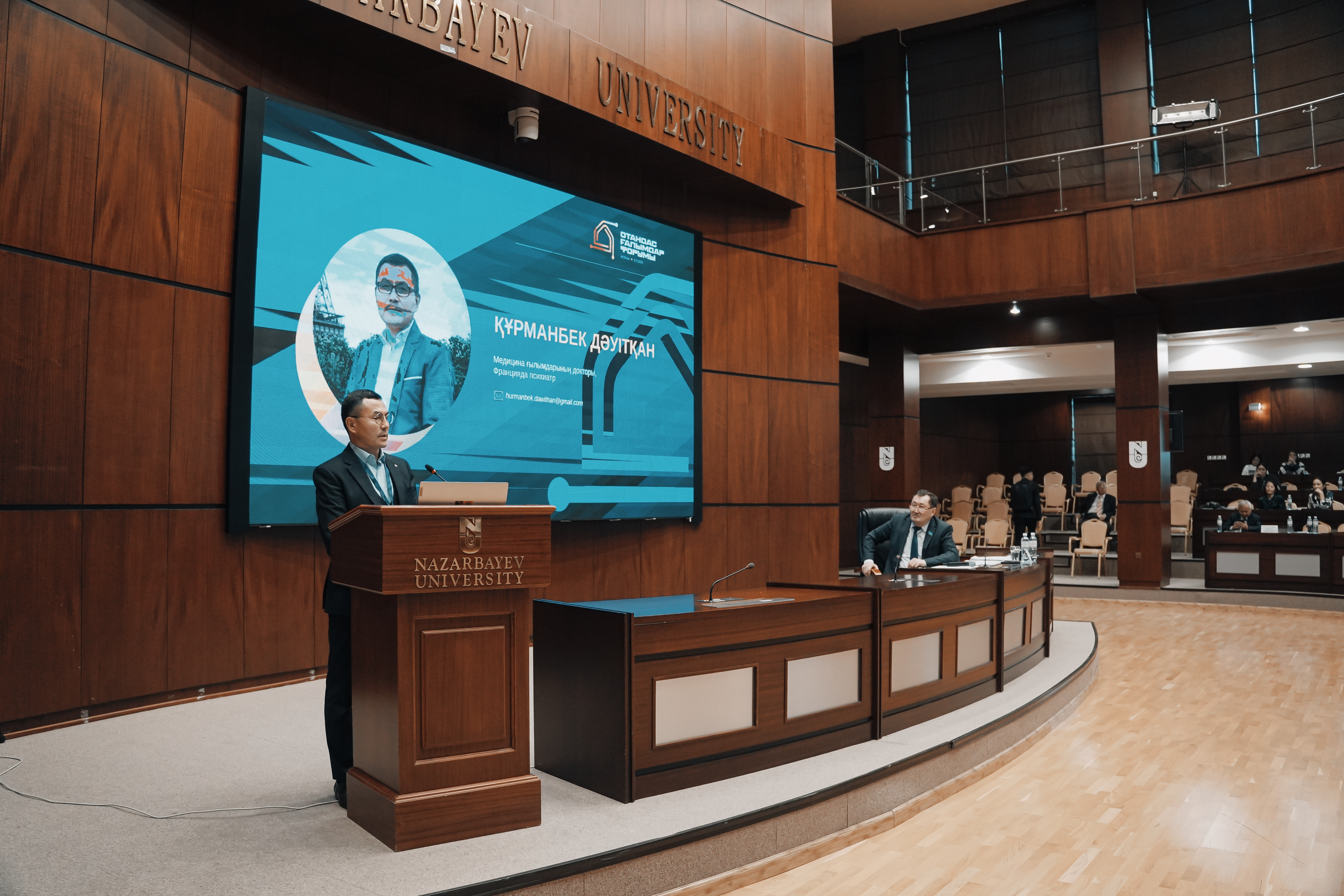 Shetelde júrgen qazaq ǵalymdarynyń áleýetin el ıgiligine baǵyttaýdyń jańa kezeńi bastaldy