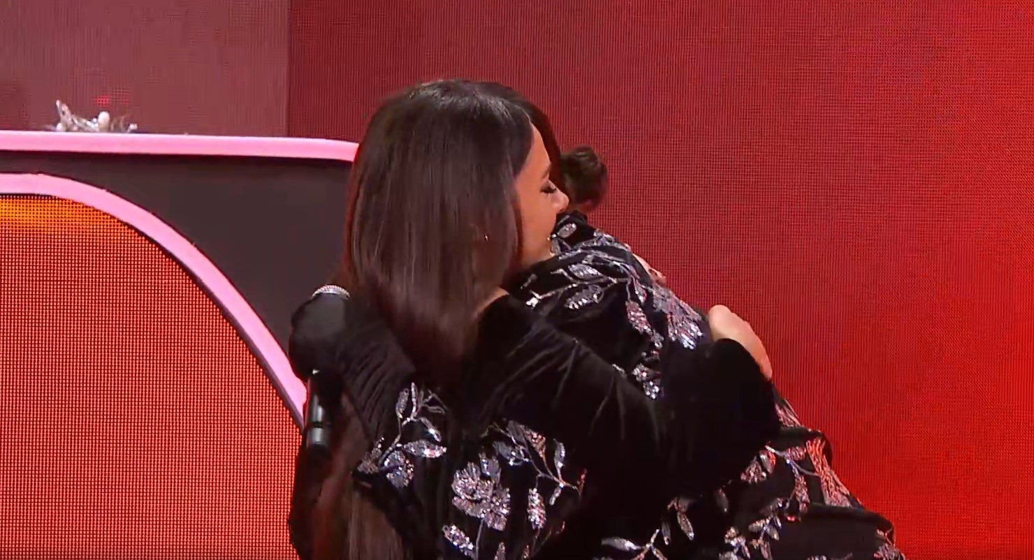 Silk Way Star fınalynda Ázerbaıjan men Armenııa ókilderi kórermendi tebirentti