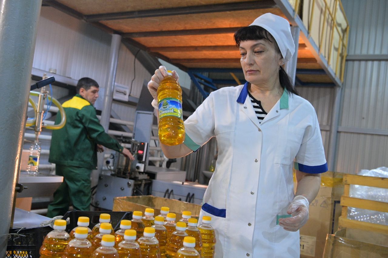 Maı zaýyty salynyp jatyr