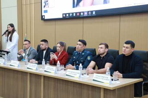 Tanymal tulǵalar esirtkige qarsy kúres aksııasyna atsalysty