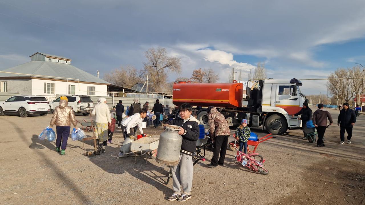 Aýyzsýdan taryqqan Aqshı turǵyndary