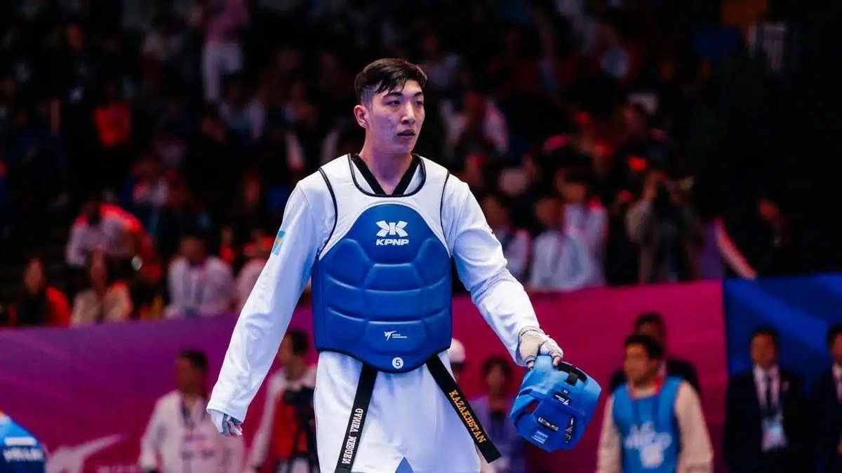 Prezıdent taekvondodan Álem chempıony Beıbarys Qabylandy quttyqtady