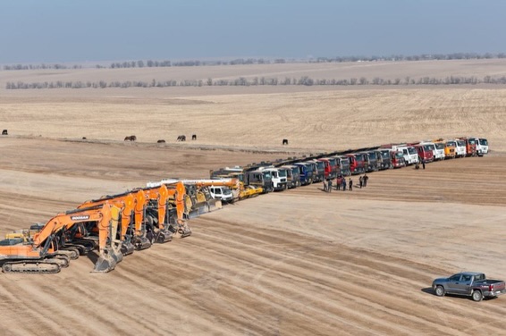 Shymkentte ońtústik aımaqtaǵy eń iri jylyjaıdyń qurylysy bastaldy