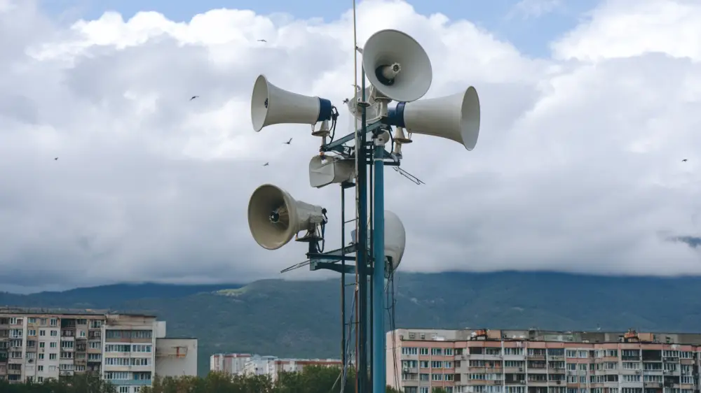 Jer silkinisi: Almatyda sırenalar qosyldy