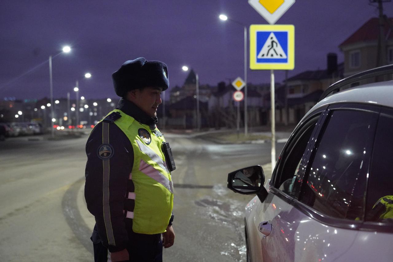 Qostanaı oblysynda júrgizýshi kýáligi joq 19 adam ustaldy