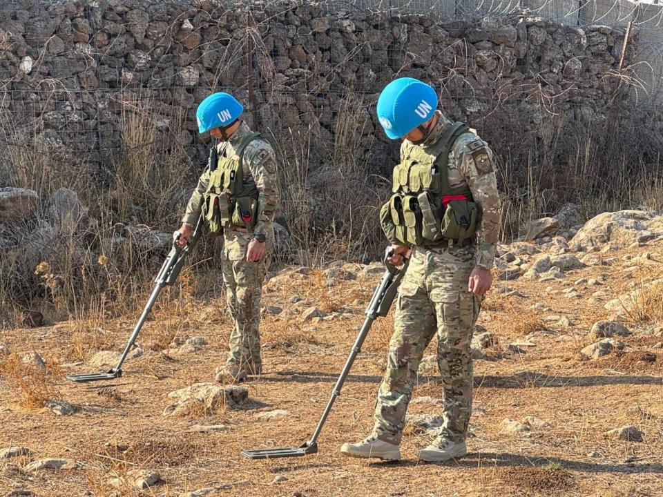 Golan jotalarynda myńnan asa qaýipti zat tabyldy