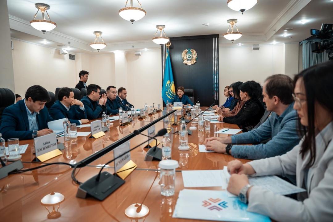 «Táýelsizdik urpaqtary» grantyn alýǵa 1700 ótinim tústi