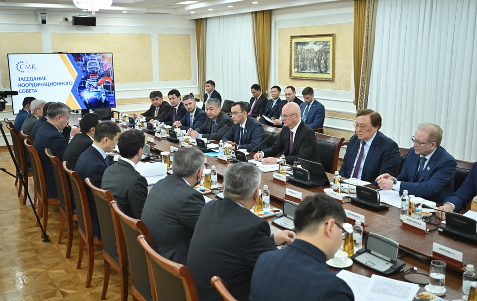 Mashına jasaý salasyn qoldaý kúsheıedi