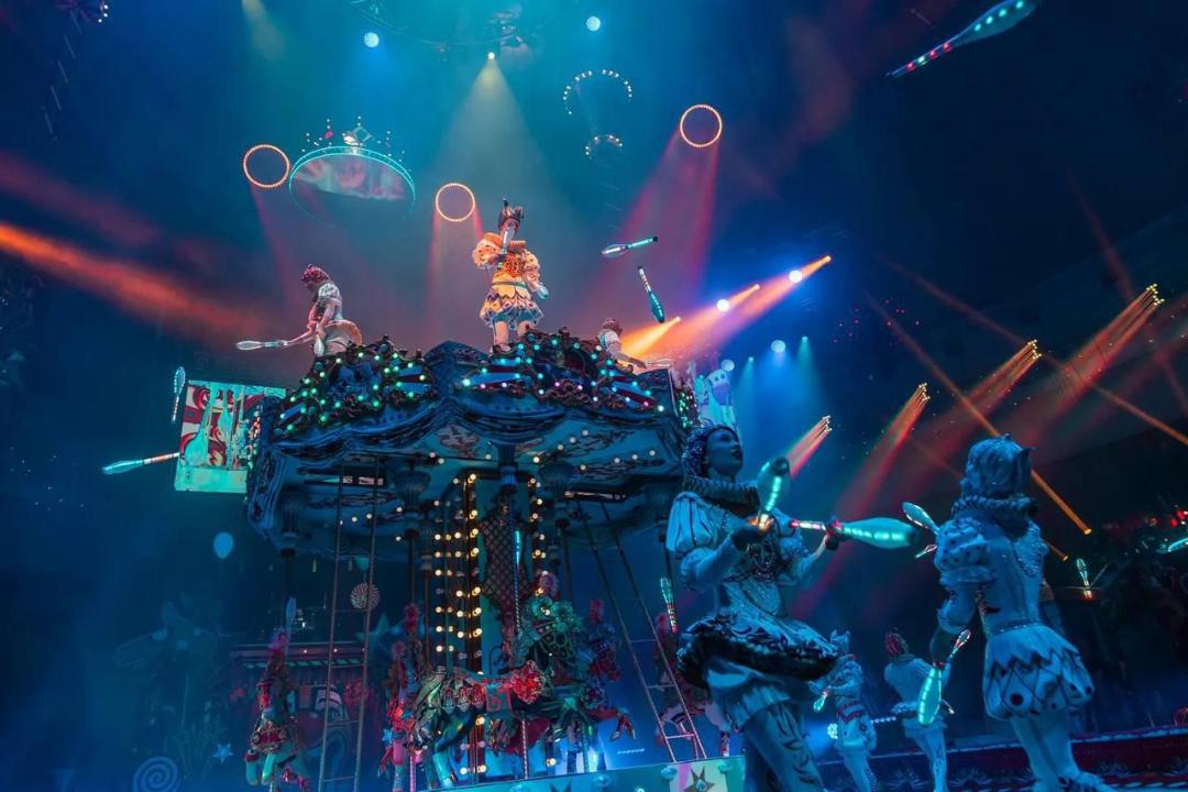 Almaty sırkiniń jas ártisi álemdik arenada úzdik úshtikke endi