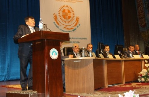 Túrkistanda Qazaq handyǵy tarıhyna arnalǵan konferensııa ótti