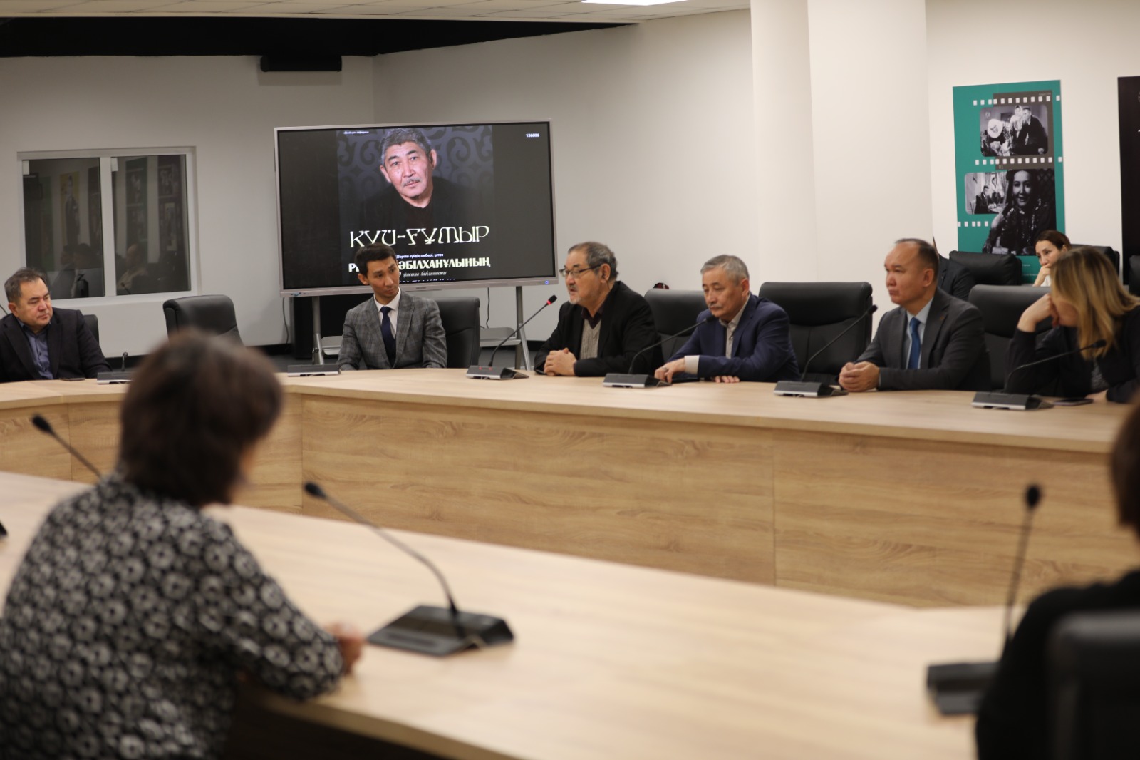 Kúmbirlep ótken kúı ǵumyr