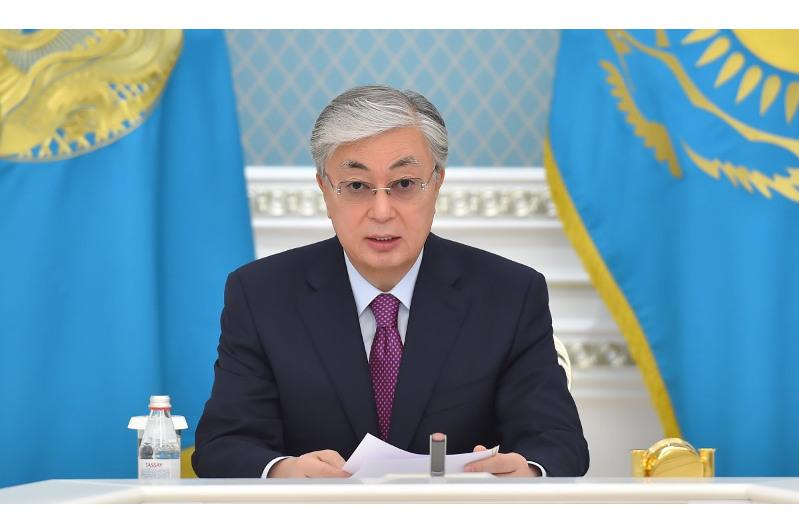 Saýalnama: Qazaqstan halqynyń 77 paıyzy Prezıdentke joǵary deńgeıde senim bildirdi