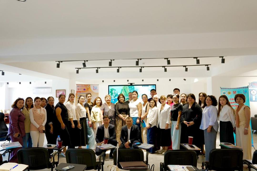 Zań men tártip: 2 200-den astam azamat quqyqtyq keńes aldy