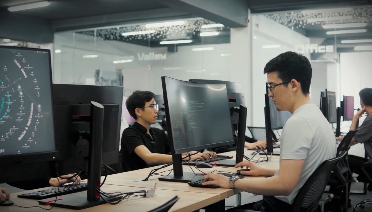 Qazaqstanda baǵdarlamalaý mektebi ashyldy