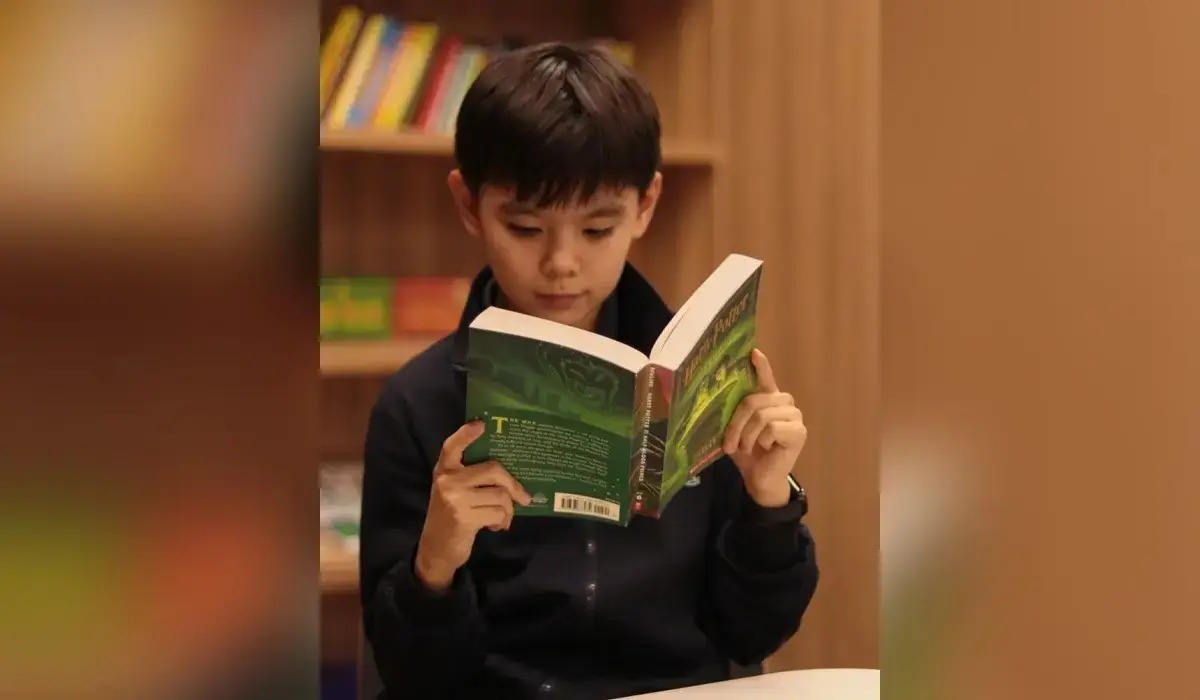 Shymkentte 12 jasar oqýshy jeti jyl ishinde 650 kitap oqyǵan