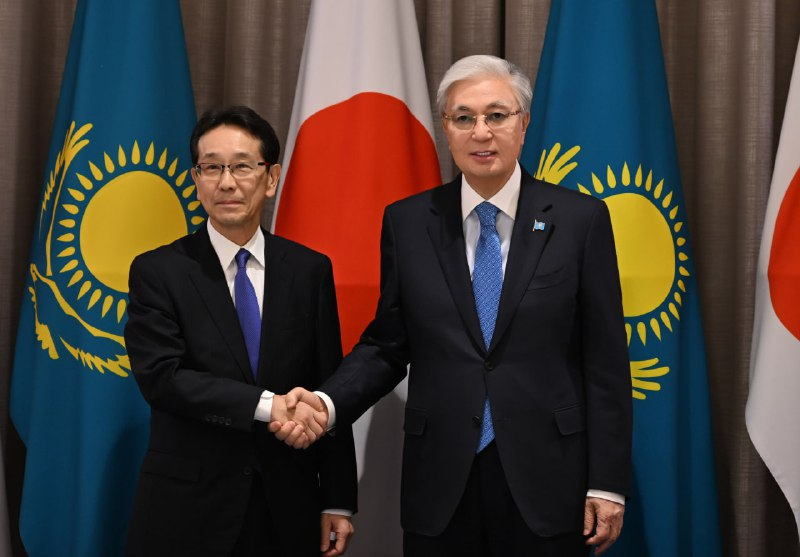 Prezıdent Komatsu kompanııasy dırektorlar keńesiniń tóraǵasyn qabyldady