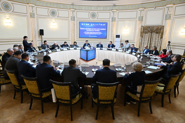 187 sırek qujat: tarıhymyzdyń qazaq handyǵyna arnalǵan tórtinshi tomy bekitildi