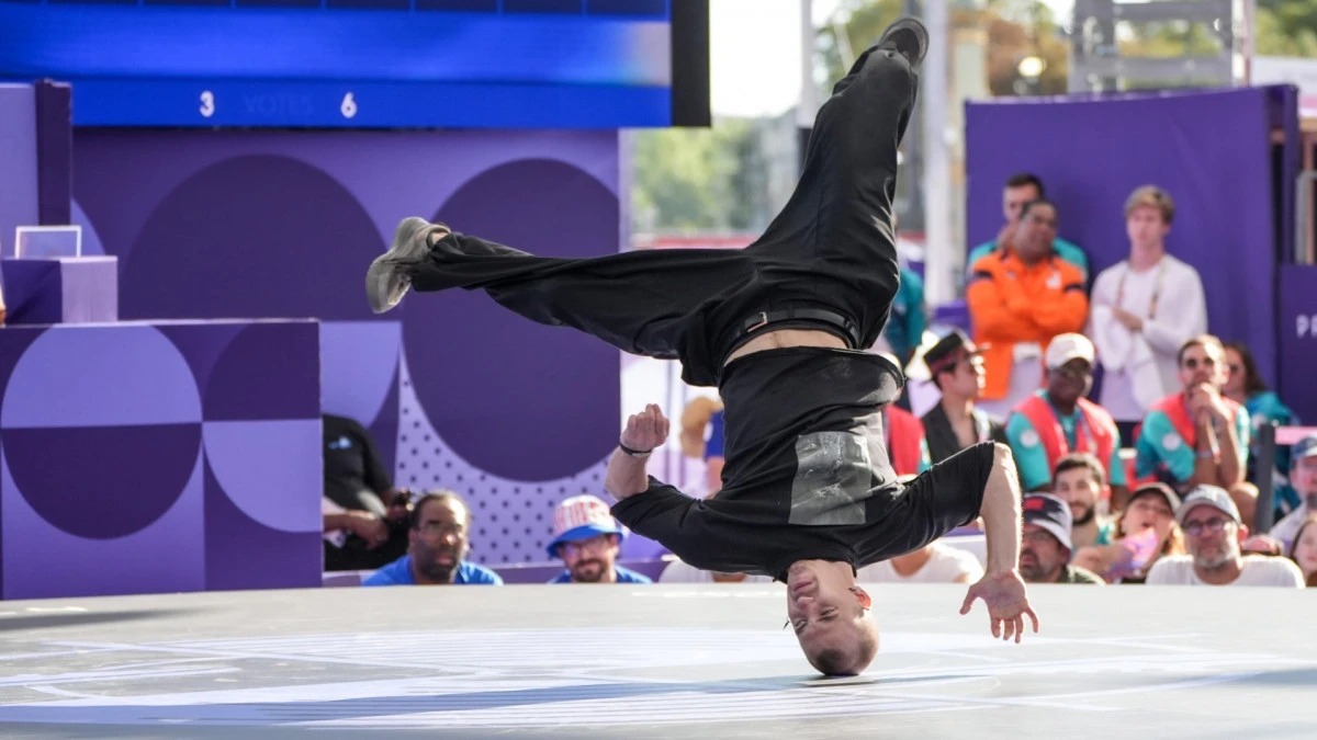 Ámir Zakırov breıkıngten álem chempıonatynda jeńiske jetti