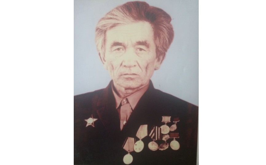 Soǵys jyldary joldanǵan hat