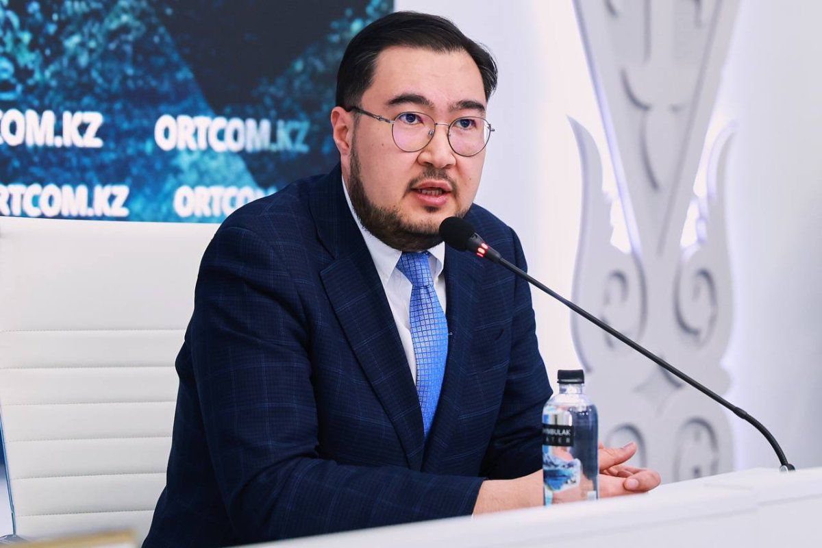 Erlan Ǵalıev: Geoǵylym mektebin derbes qurylym retinde saqtaý kerek