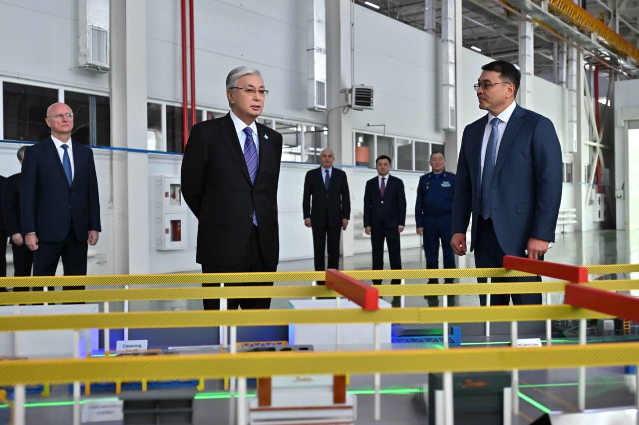 Qasym-Jomart Toqaev Besqaru zaýytymen tanysty