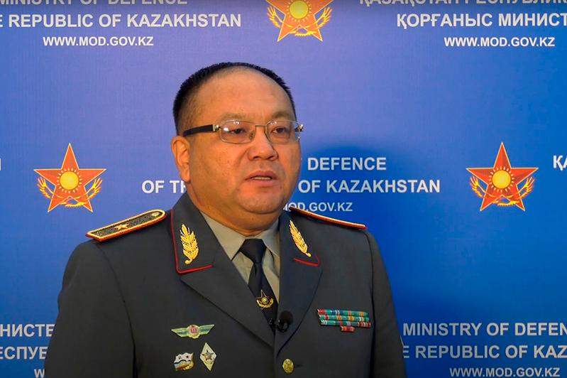 Qorǵanys mınıstriniń orynbasary laýazymynan bosatyldy