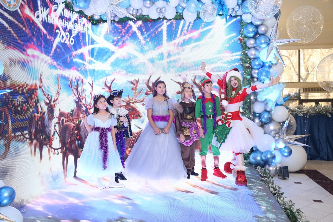 Almatyda jańa jyldyq Prezıdent shyrshasy ótti