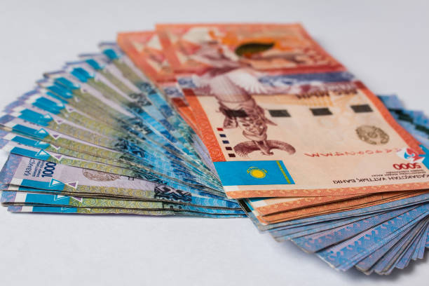 Qańtar aıynda zeınetaqy erte túse me? Mınıstrlik mańyzdy málimdeme jasady