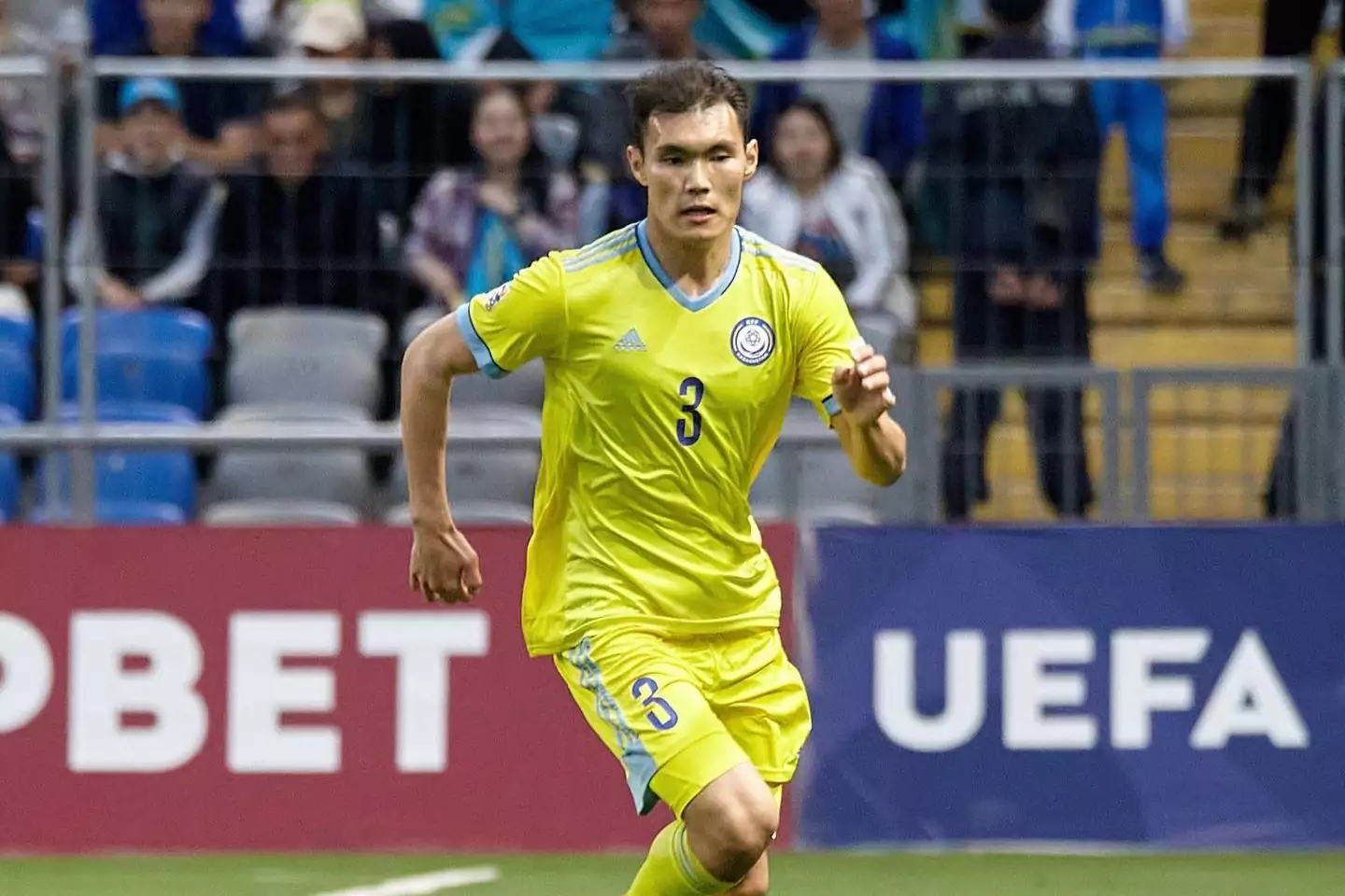 Qazaqstannyń úzdik fýtbolshylary kimder?