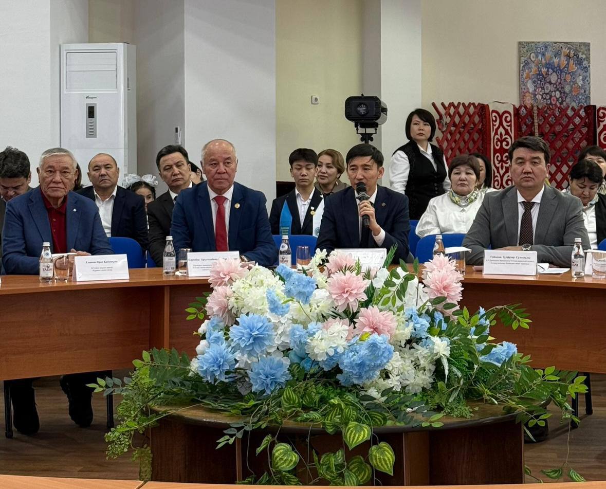 Farıza mektebiniń mereıi